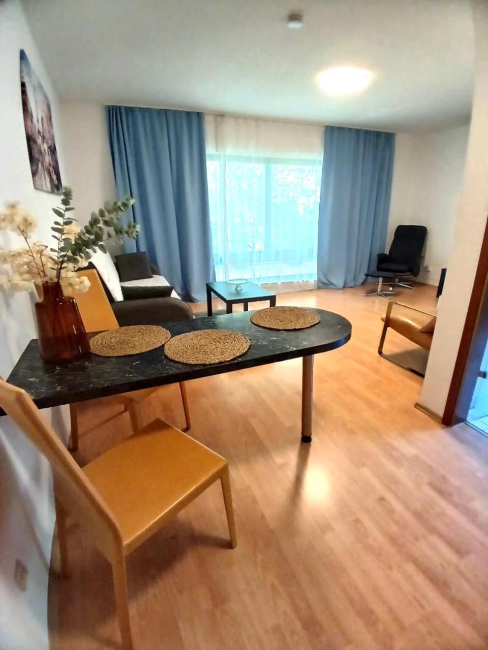 Sweet 15 Apartment Wiesbaden